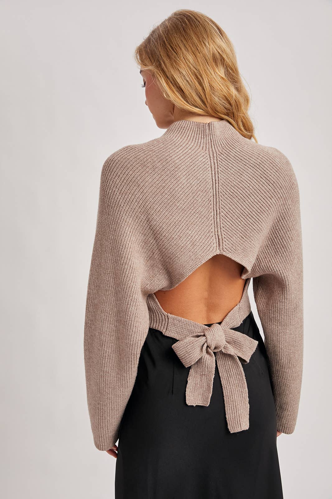 Open Back Ribbed Neck Sweater