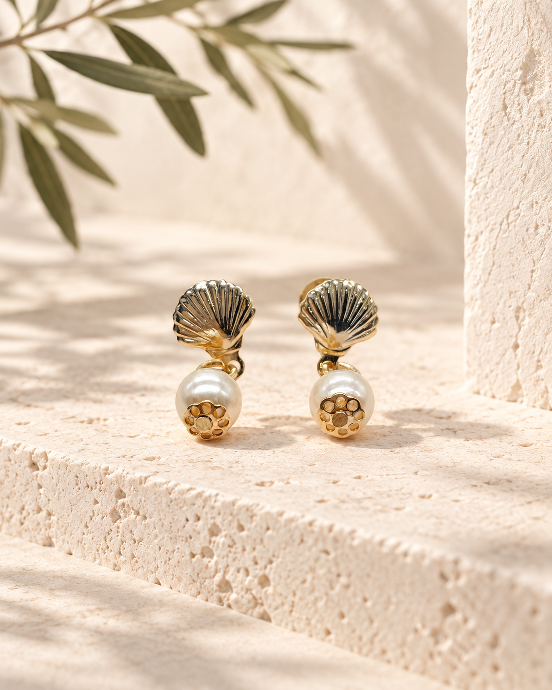 Seashell & Dangling Pearl Earrings